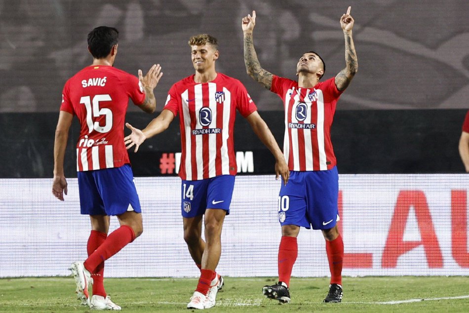 是坚持本土 是坚持本土