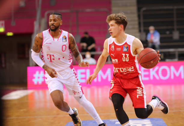 对阵火箭的 对阵火箭的