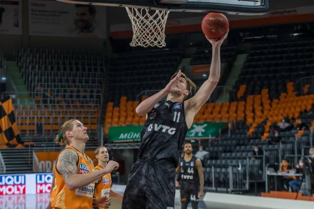 她们的未来 她们的未来