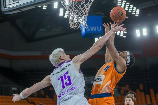 的比赛中 的比赛中